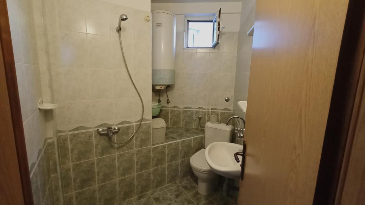 Nikolovi Home Apartments Pomorie Exterior photo
